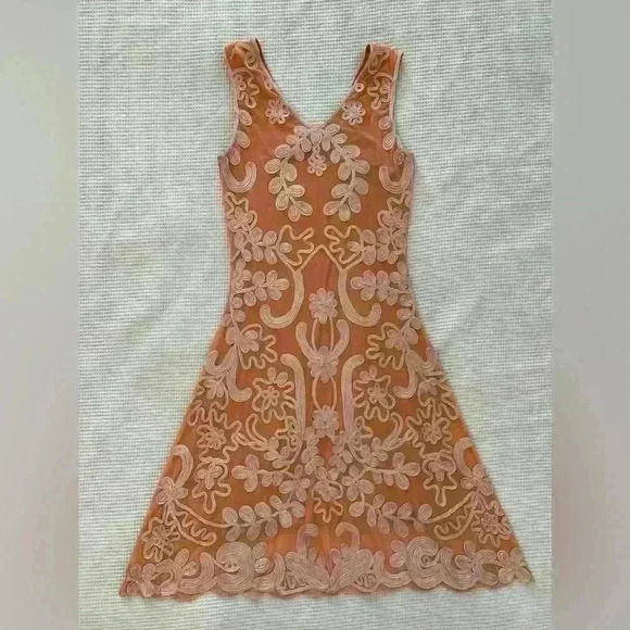Sundance Women’s Cameo Dress. Orange/peach/white. Size SMALL - Picture 4 of 10